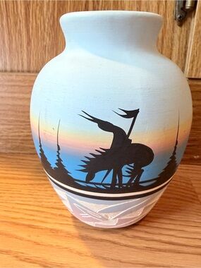 Vintage Navajo Etched Pastel Naval Native American
Pottery Vase 
Horse and rider